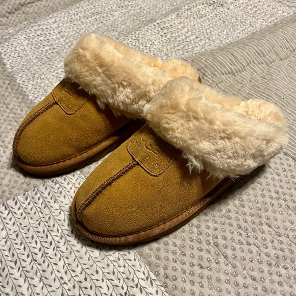 NWT UGG Chestnut - Women’s Slides Clog Mules Size 9 - Picture 2 of 4